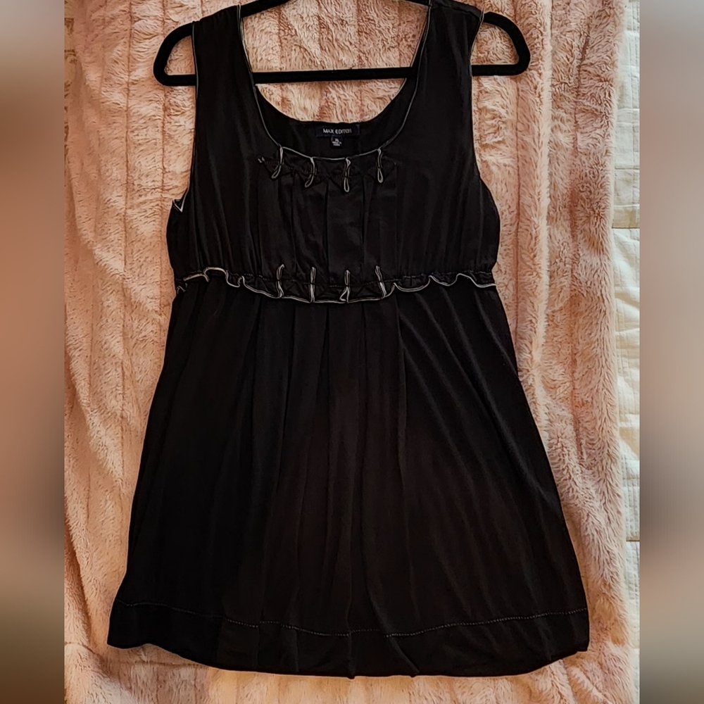 Max Edition Black Sleeveless Babydoll